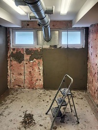 Scheppan | Wand verputzen